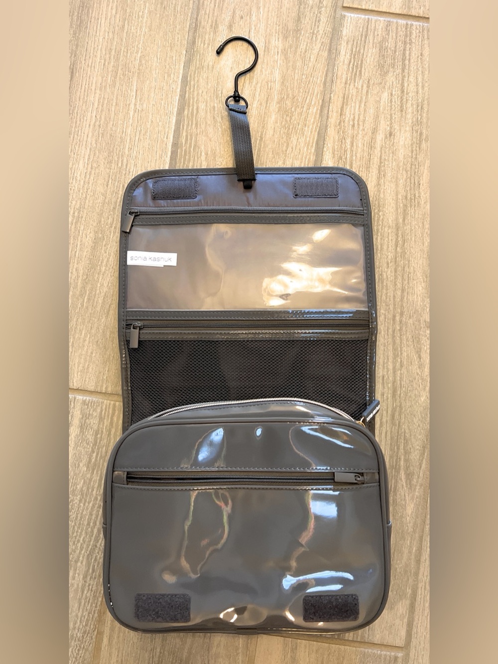 Sonia Kashuk Hanging Travel Makeup Bag Case Multi Compartment Zippered Gray